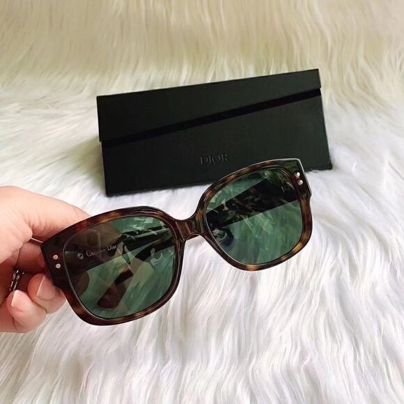 100% Auth Dior -Lady Studs 54mm Sunglasses 0086-O7 - Picture 1 of 16